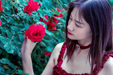 普京视察俄罗斯最大钢铁厂